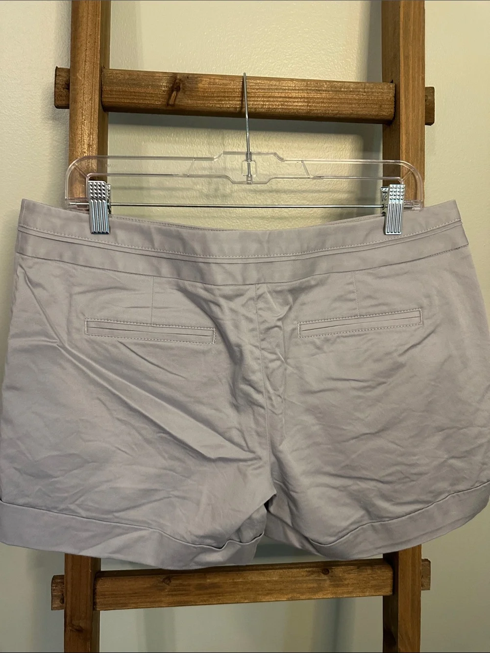Express shorts pale